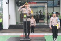 1766163938582-polres-tangsel-menggelar-apel-operasi-lilin-2025-dalam-rangka-pengamanan-nataru-2026-1766163441544_169