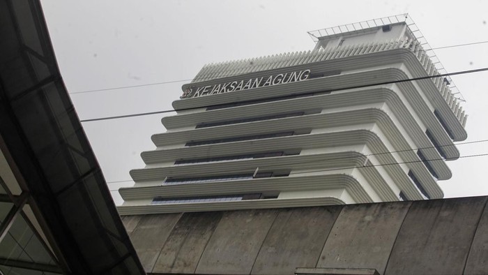 1766293543401-ilustrasi-kejagung-1755064730562_169