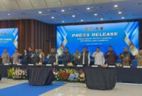 1766790277989-konferensi-pers-pemulangan-sembilan-wni-korban-tppo-di-kamboja-ke-tanah-air-1766774117482_169