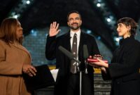 1767287138508-zohran-mamdani-resmi-dilantik-sebagai-wali-kota-new-york-ke-112-1767251006955_169