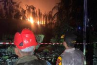 1767373538125-kondisi-api-kebakaran-pipa-gas-di-inhil-riau-sudah-mengecil-1767367906591_169