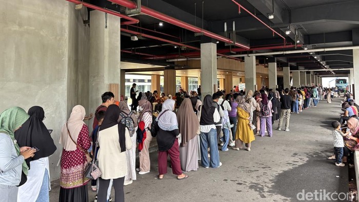 1767416779564-antran-di-planetarium-jakarta-rachma-indiradetikcom-1767357079961_169