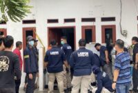 1767459925572-puslabfor-olah-tkp-di-lokasi-3-orang-sekeluarga-ditemukan-tewas-di-tanjung-priok-jakut-1767347123796_169