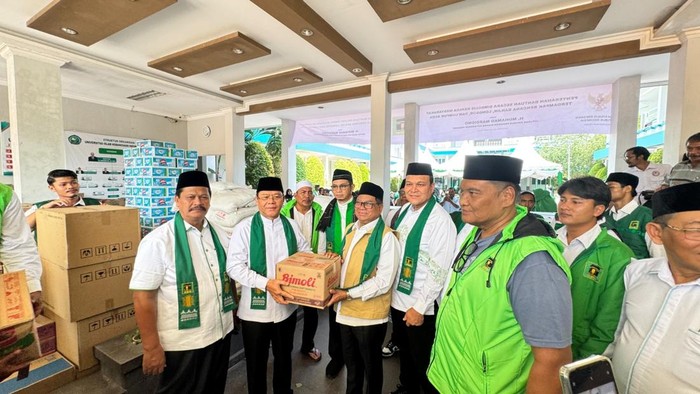 1767632744060-ppp-gelar-doa-bersama-lepas-bantuan-relawan-untuk-korban-bencana-aceh-1767624518076_169