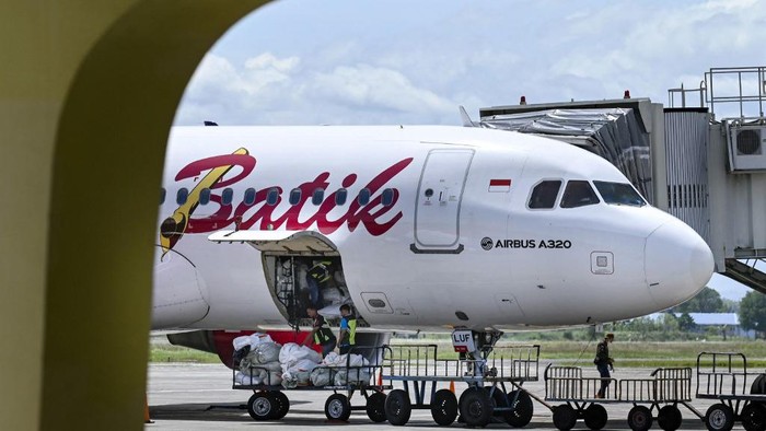1767891943524-batik-air_169