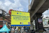 1768107951015-jalan-haji-nawi-di-jakarta-selatan-jaksel-akan-diberlakukan-satu-arah-rekayasa-lalu-lintas-ini-diberlakukan-karena-adanya-pemb-1767614742580_169