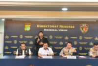 1768215948588-dirreskrimum-polda-metro-jaya-kombes-iman-imanuddin-1768213433535_169