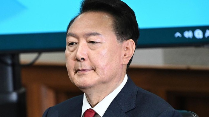 1768323944945-eks-presiden-korsel-kembali-jalani-sidang-kasus-pemberontakan-1745213486150_169