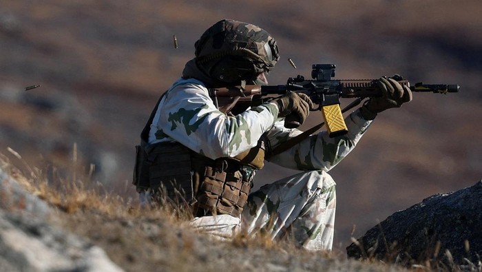 1768431900133-greenland-memanas-pasukan-eropa-unjuk-kekuatan-di-tengah-es-1758172027869_169