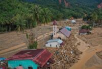 1769101520925-hutanabolon-terputus-ancaman-bencana-susulan-masih-membayangi-warga-1765161758291_169