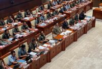 1769403959935-komisi-i-dpr-gelar-rapat-tertutup-bareng-menhan-dan-panglima-tni-1769401811712_169