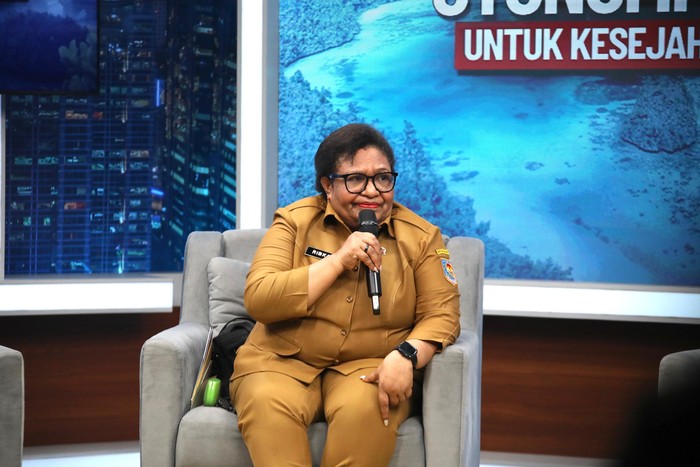 1769533573274-wakil-menteri-dalam-negeri-wamendagri-ribka-haluk-1769524933446